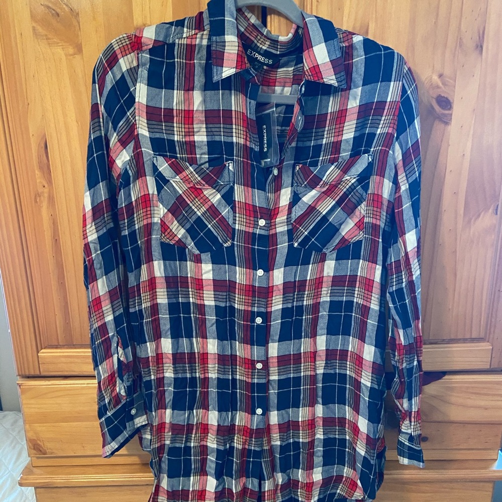 NWT Express women’s flannel, plaid